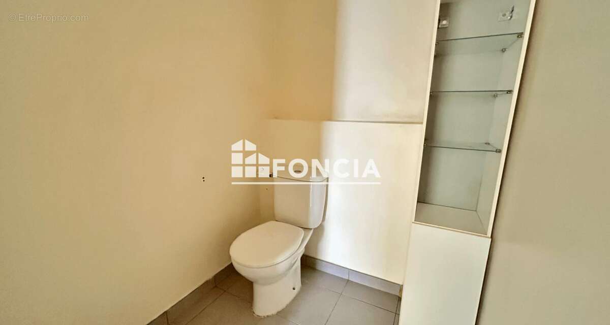 Appartement à FRESNES