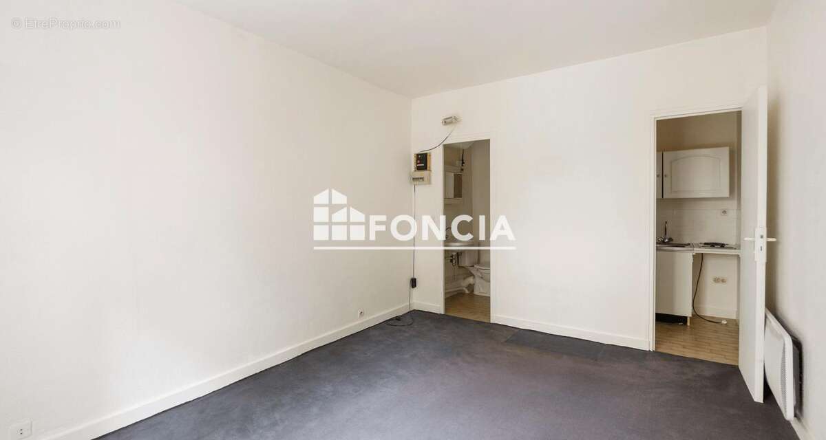 Appartement à PARIS-18E