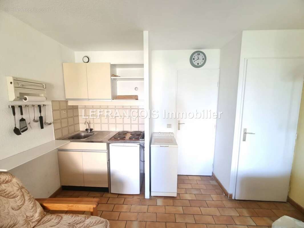 Appartement à VALLAURIS