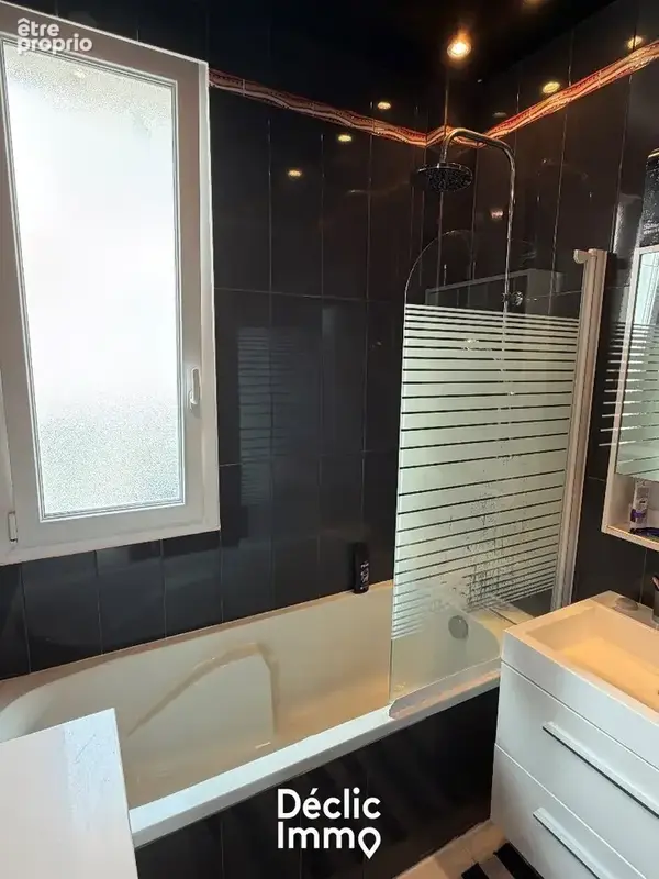 A vendre maison rochefort 5ch - photo 9