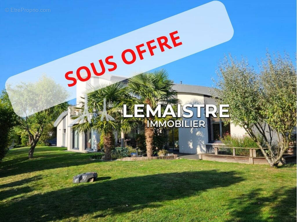 Maison à FRANQUEVILLE-SAINT-PIERRE