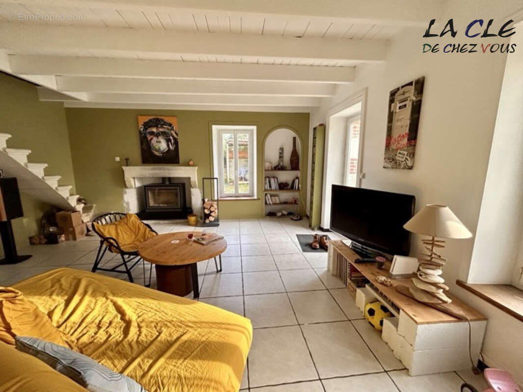 Maison à DOEUIL-SUR-LE-MIGNON