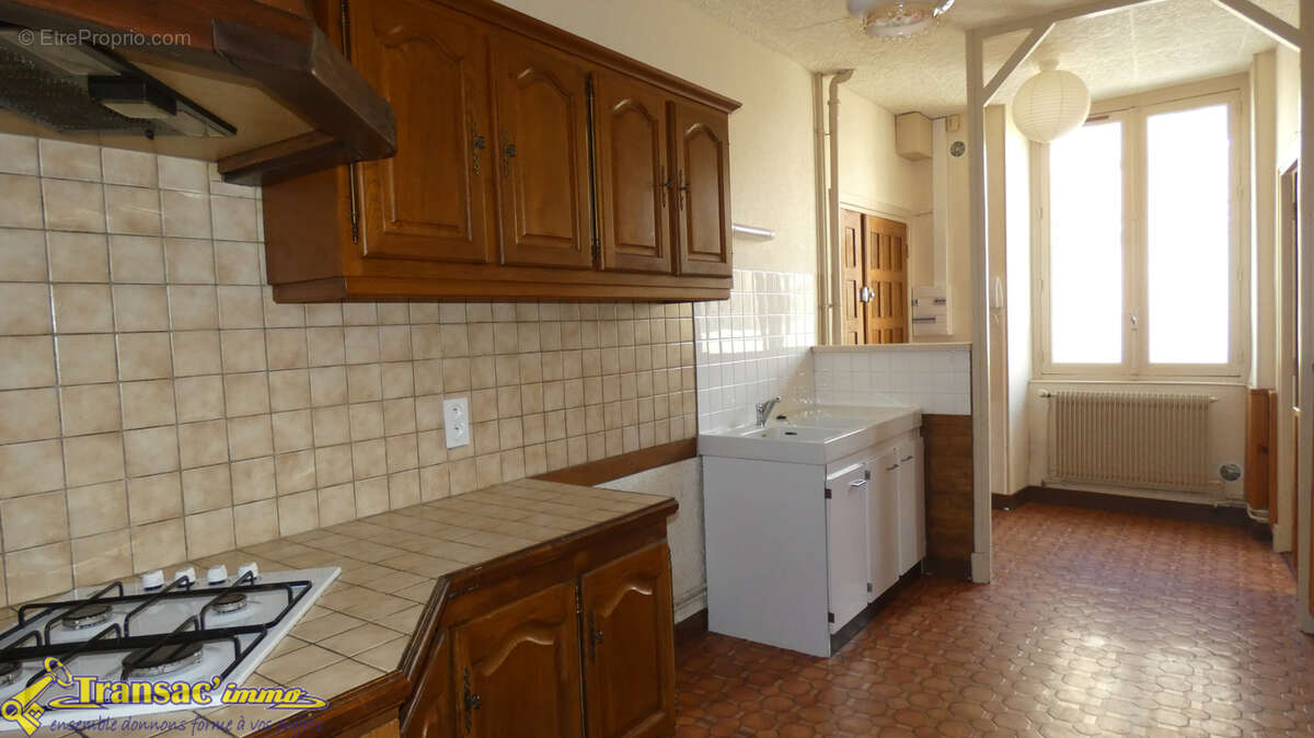 Appartement à COURPIERE