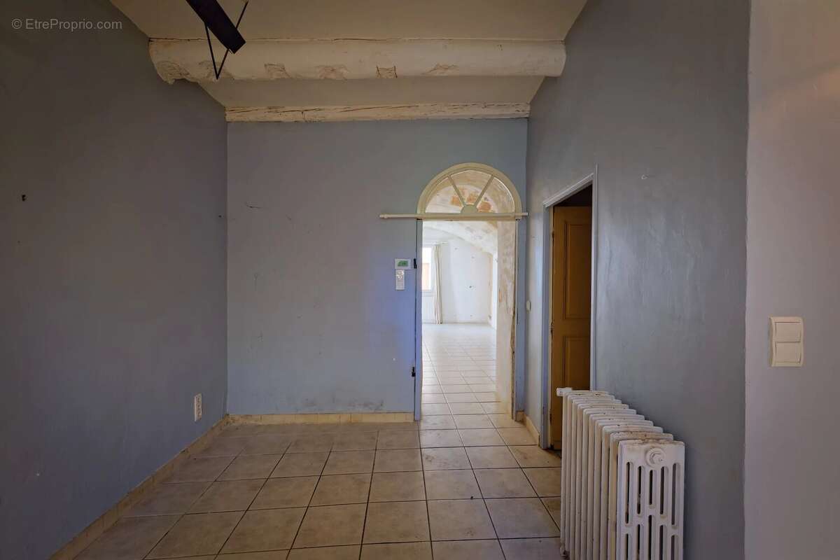 Maison 117 m² à Uzes  - photo 7