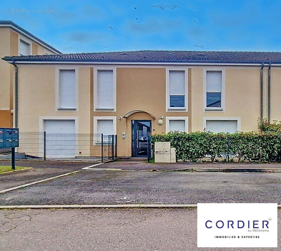 Appartement à GUENANGE