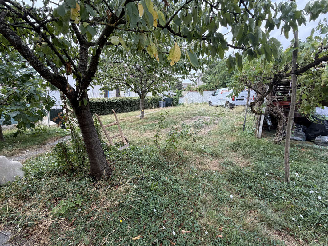 Maison à rénover Coeur de Bellerive/Allier - photo 3