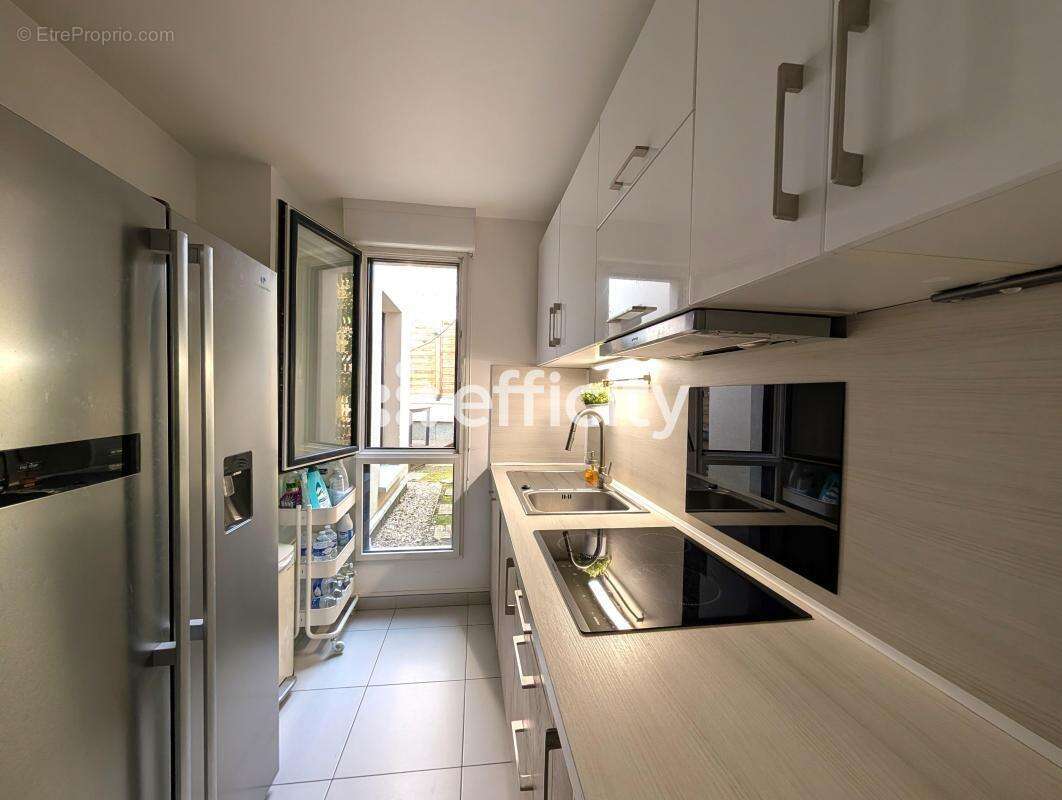 Appartement à EPINAY-SUR-SEINE