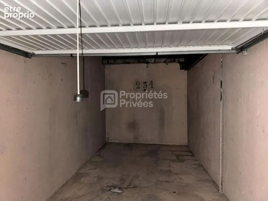 94190 VILLENEUVE SAINT GEORGES - T3 Appartement familial lumineux de 64 m² avec box - Vue dégagée - photo 13
