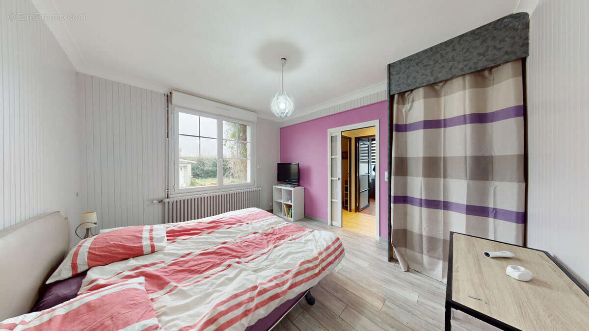 Maison à PLOUNEVEZ-LOCHRIST