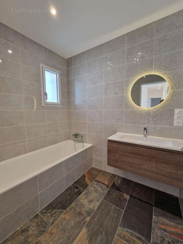 Maison à LA COLLE-SUR-LOUP