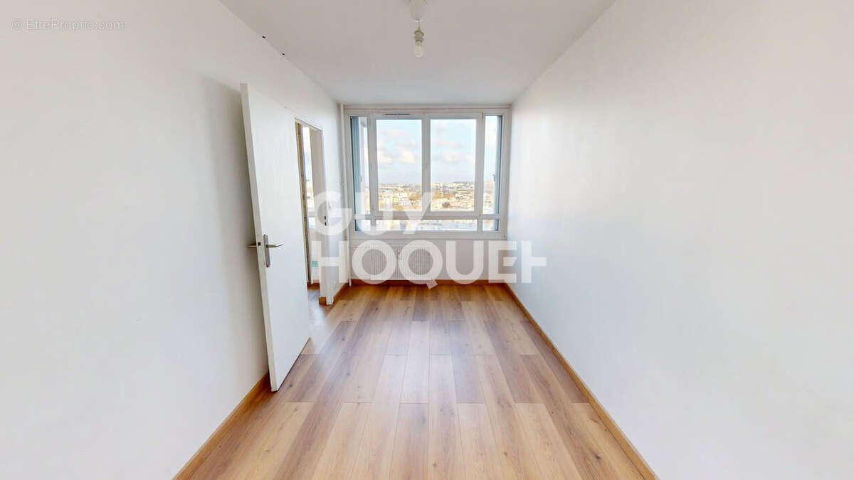 Appartement à AUBERVILLIERS