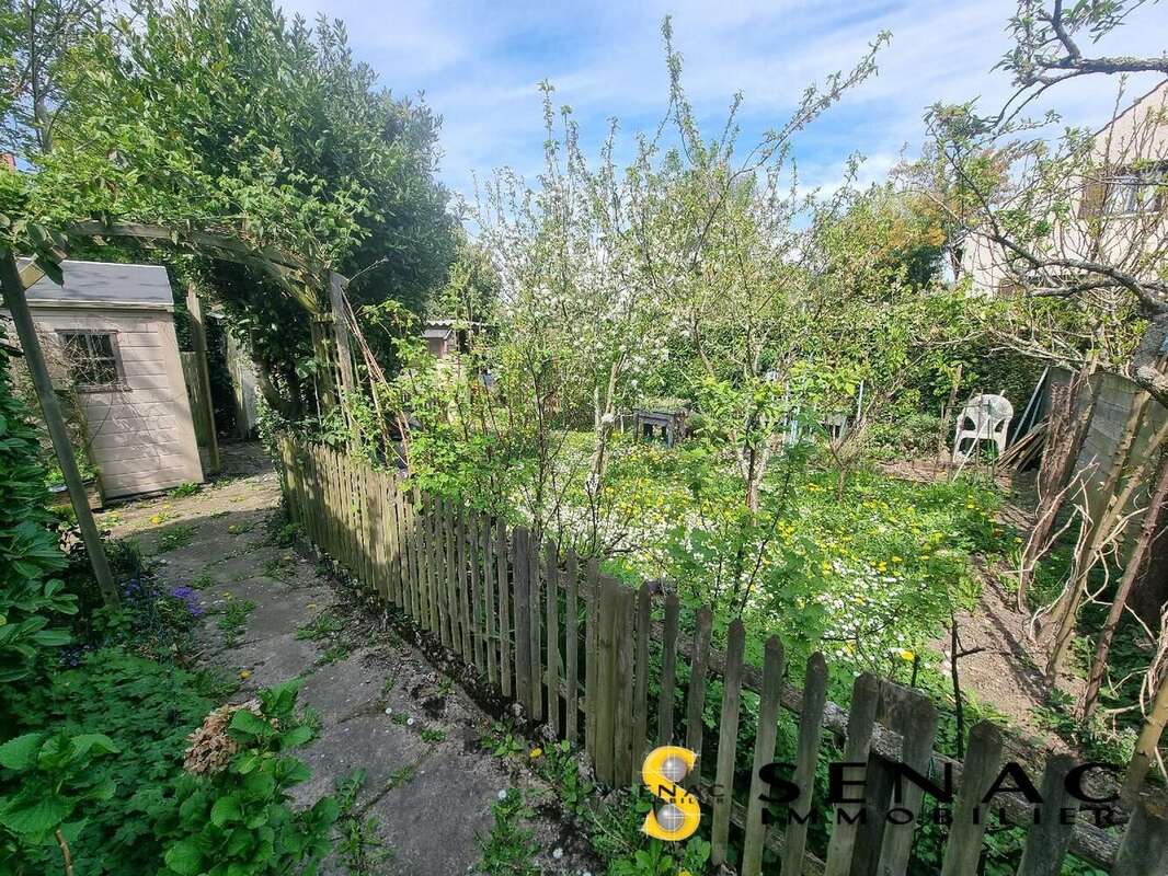 Maison à SAINT-LEU-LA-FORET