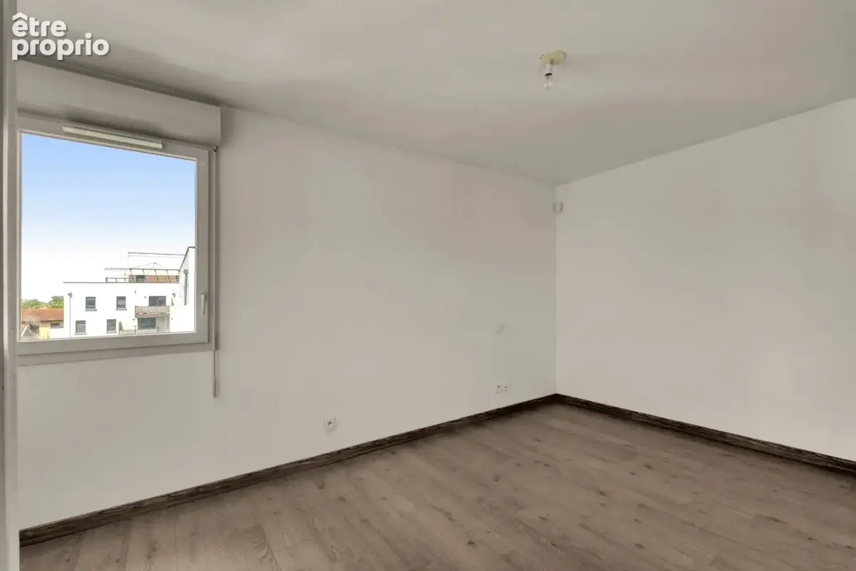 En Exclusivité ! Appartement T2 de 40 m2 au 3ᵉ étage   Secteur Barrière de Paris - photo 7