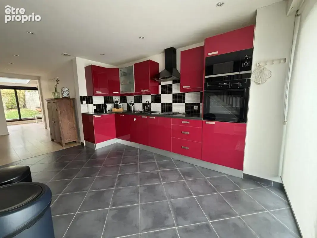 Maison 6 pièces 168 m² à vendre à Thouare-Sur-Loire (44470) - photo 4