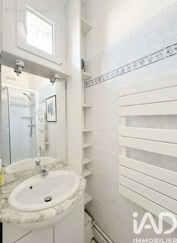 Photo 4 - Appartement à COURBEVOIE