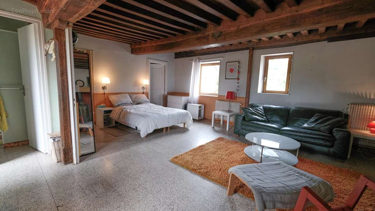 Maison à CHISSEY-EN-MORVAN