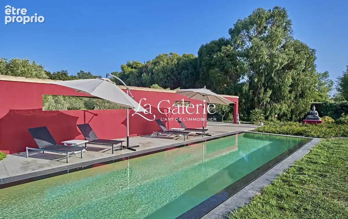 Maison 13 pièces 430 m² à vendre à La Londe-Les-Maures (83250) - photo 3