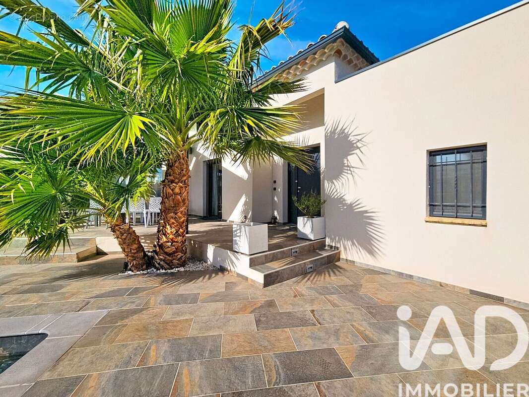 Photo 2 - Maison à LE THOR