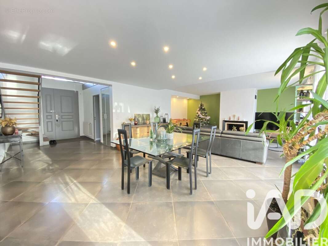 Photo 5 - Maison à SERVON