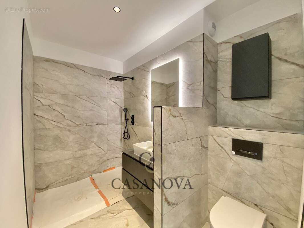 Appartement à CASTELNAU-LE-LEZ
