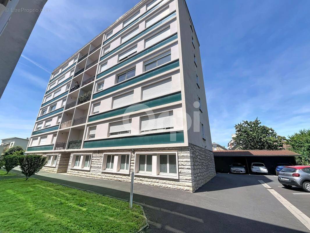 Appartement à BRIVE-LA-GAILLARDE