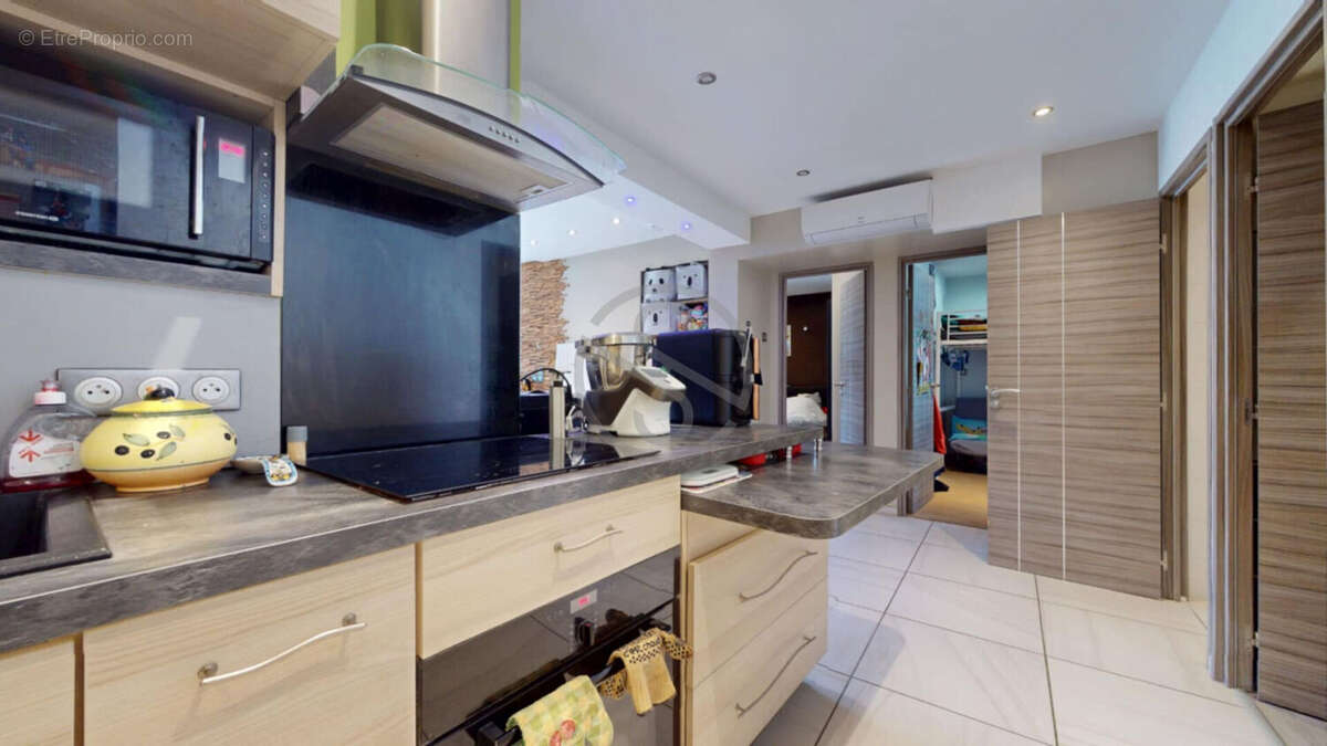 Appartement à SOLAIZE