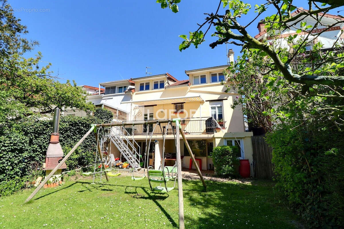 Maison à RUEIL-MALMAISON