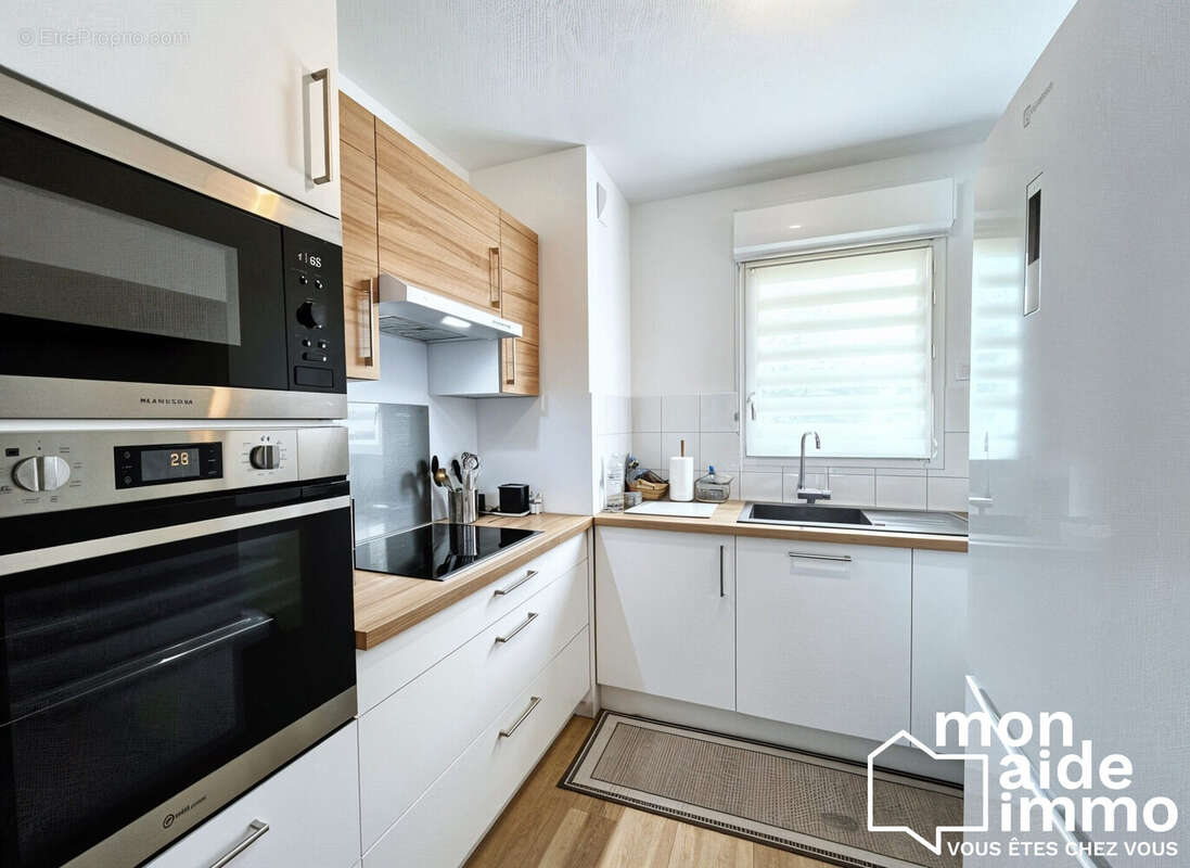 Appartement à COUTRAS