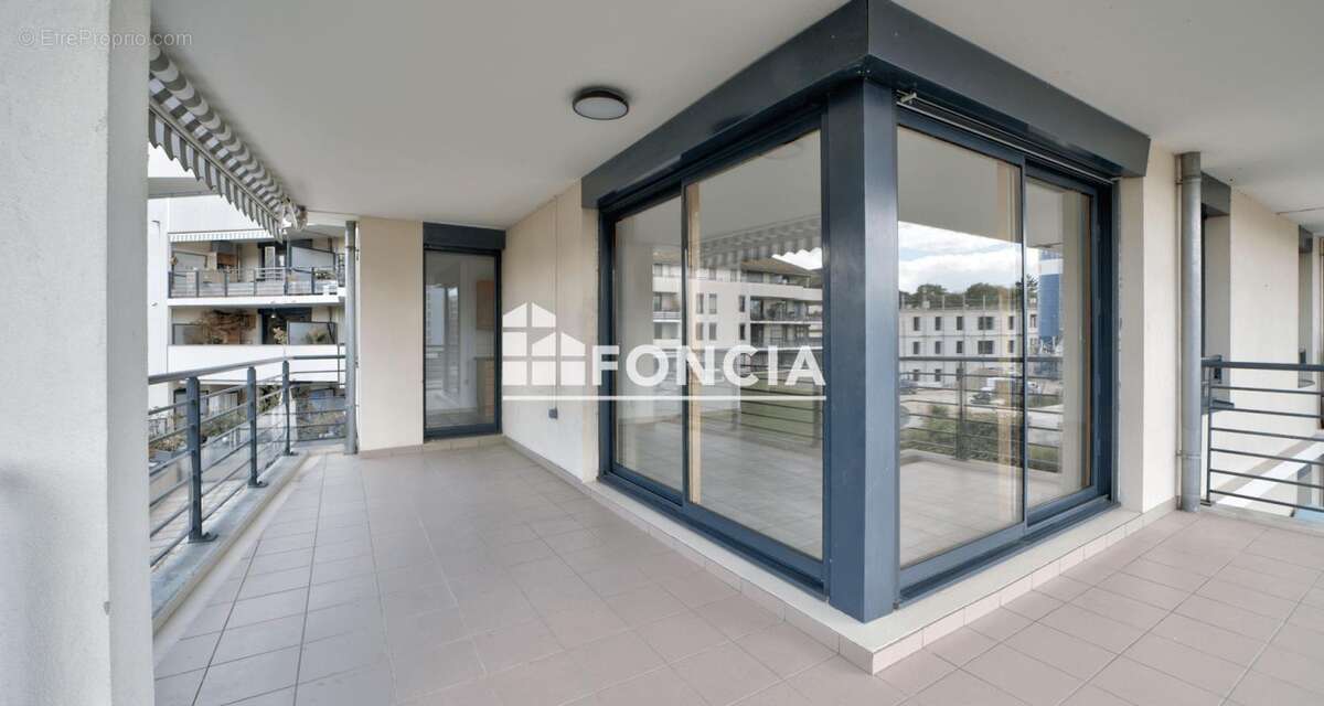 Magnifique T4 au centre de Ferney-Voltaire - photo 3