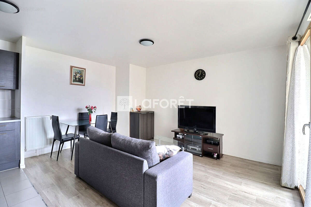 Appartement à VITRY-SUR-SEINE