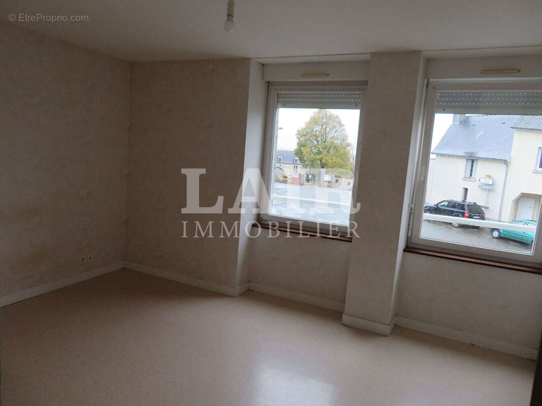 Maison à JAVRON-LES-CHAPELLES