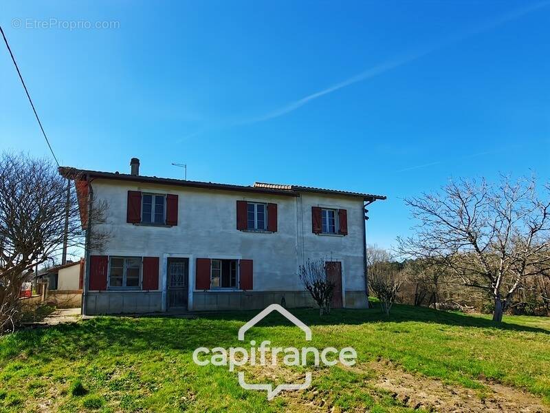 Maison à VILLENEUVE-DE-MARSAN