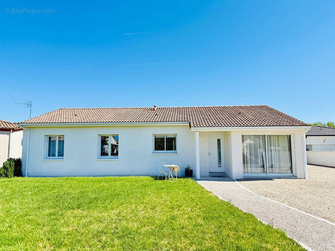 Maison à SAINT-SYLVESTRE-SUR-LOT