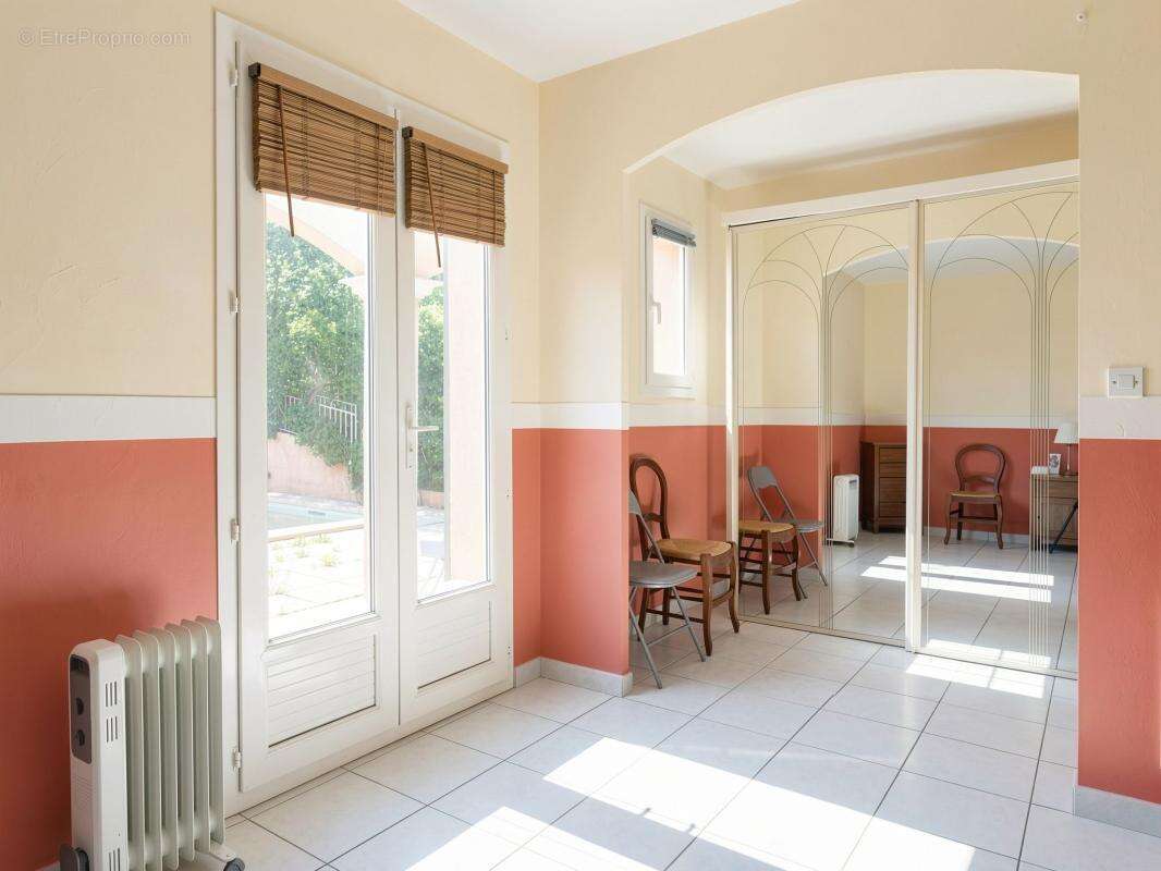Maison à BOUC-BEL-AIR