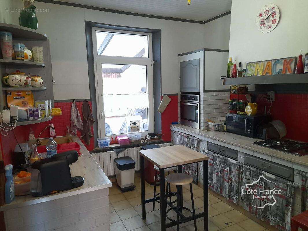 Maison à LA CAPELLE