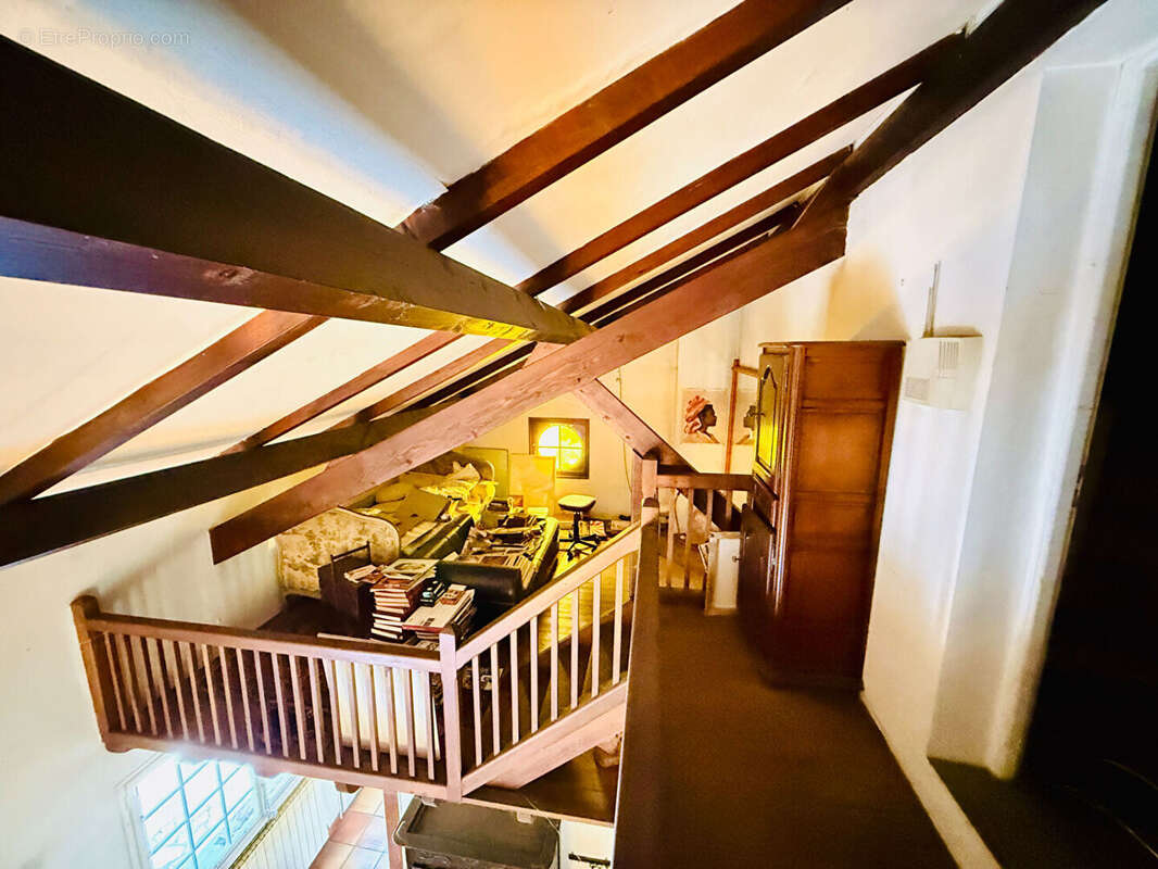 Maison à SAINT-SYLVESTRE-SUR-LOT