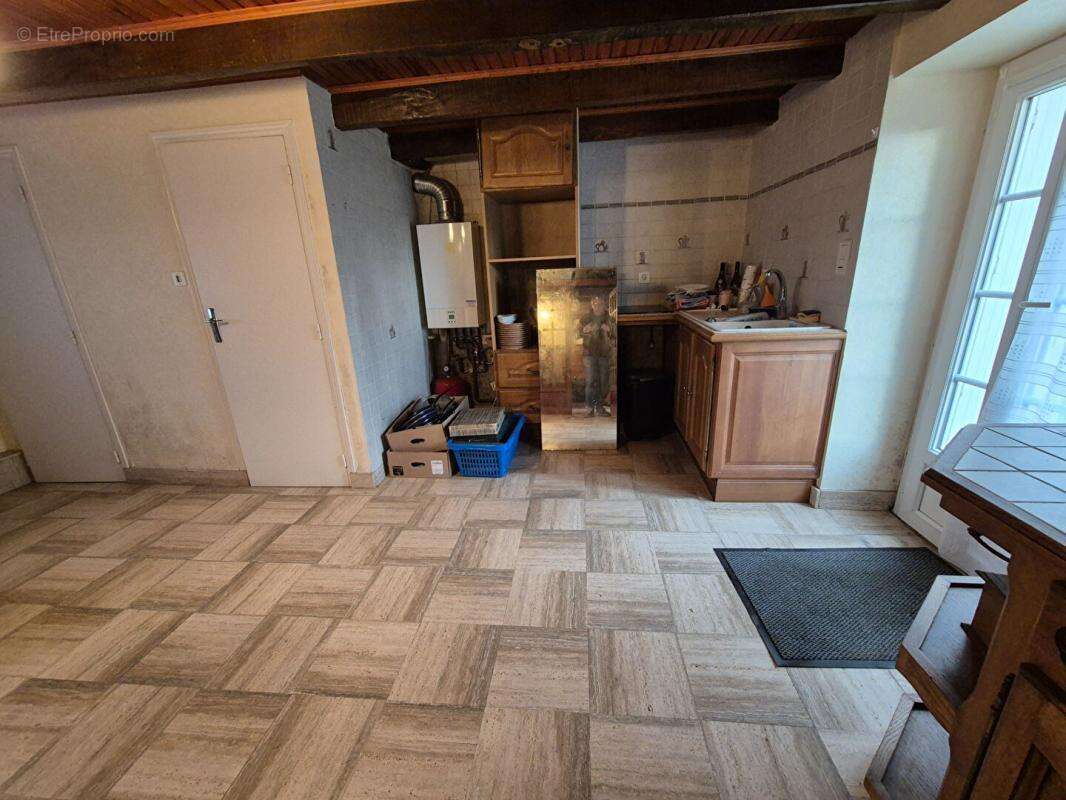 Maison à CLEGUER
