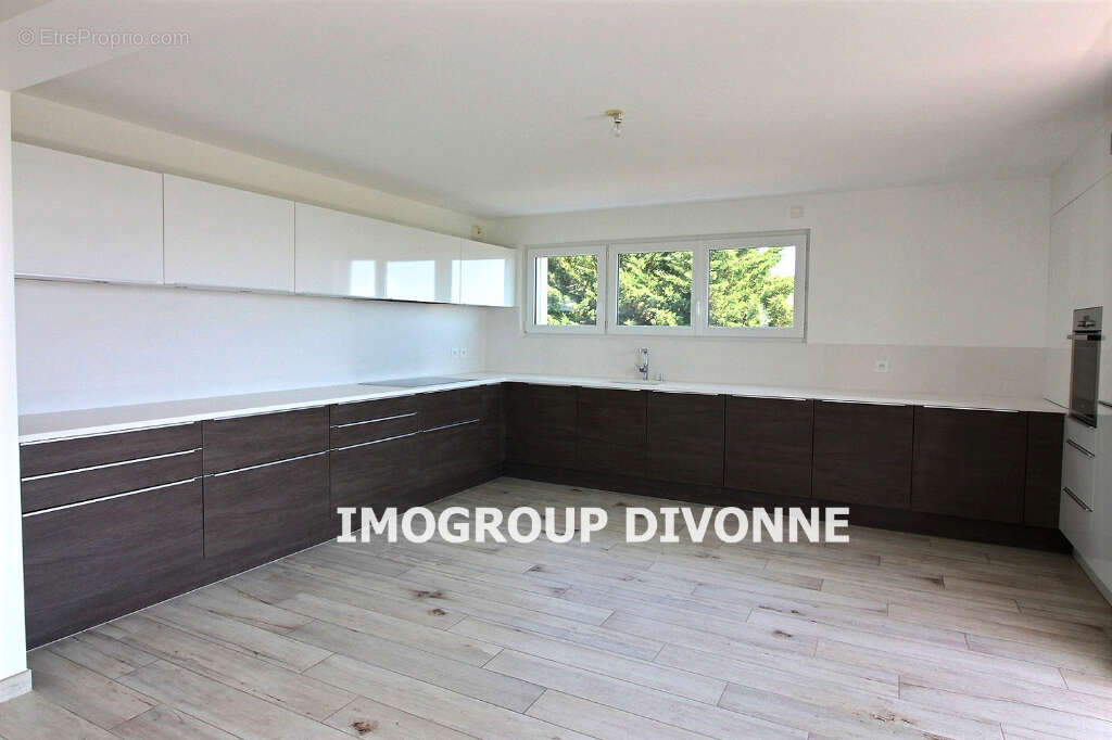 Appartement à DIVONNE-LES-BAINS