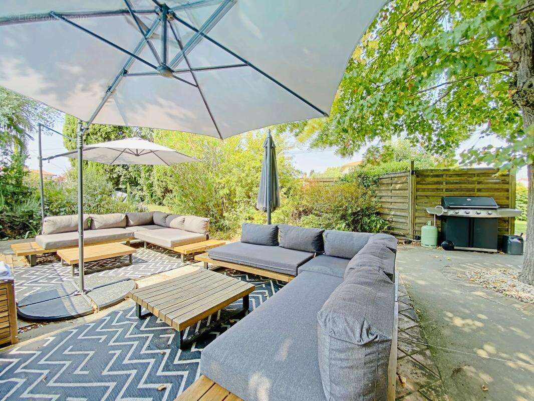 À Vendre : La Villa Pauline, joyau historique de Muret - photo 13
