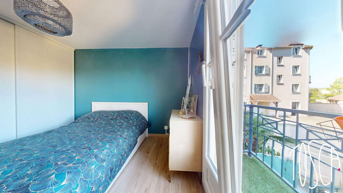 Appartement à THIAIS