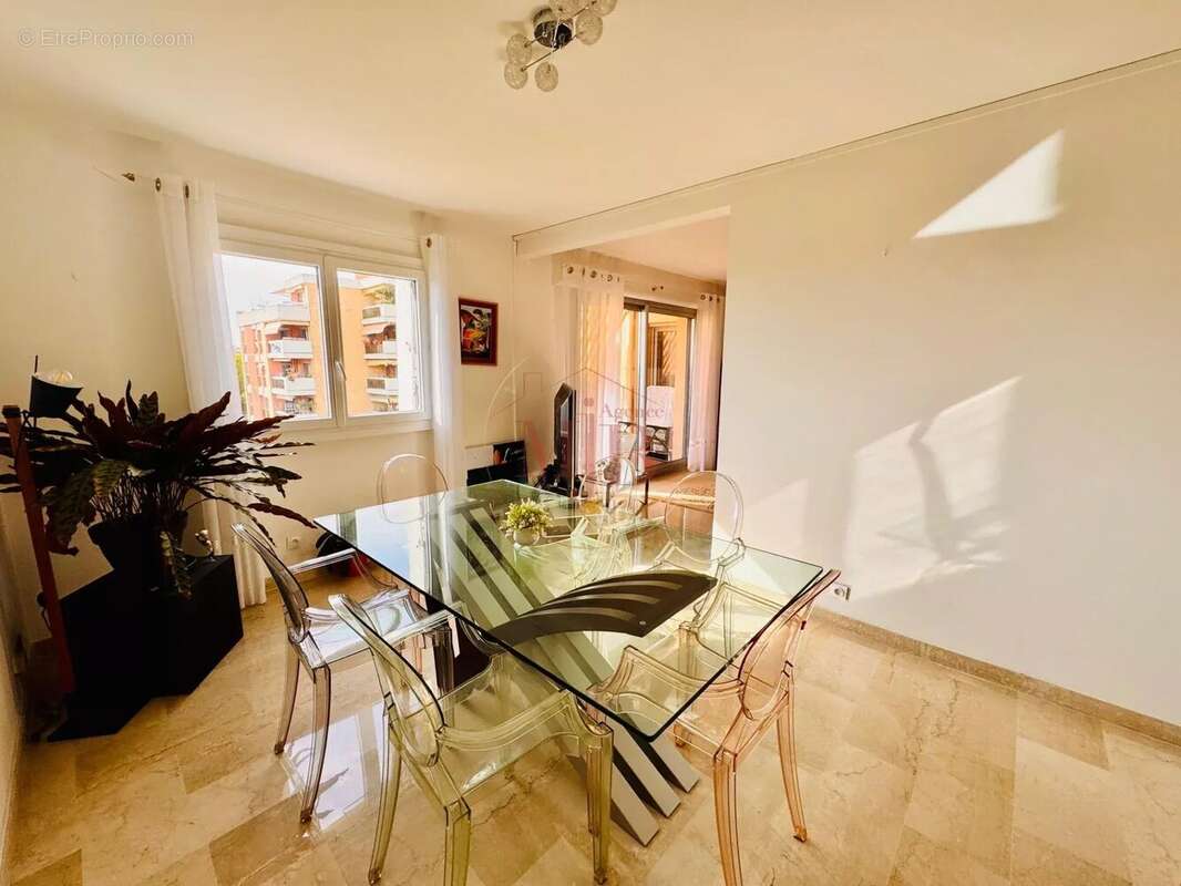 Appartement à AIX-EN-PROVENCE