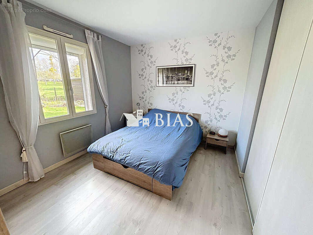 Maison à ROCQUEMONT