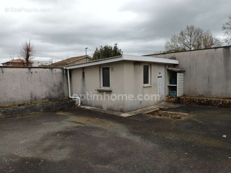 Maison à BLANQUEFORT