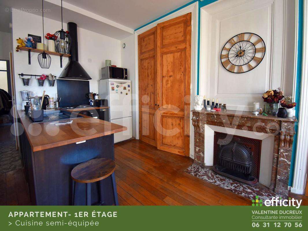 Appartement à CHAZELLES-SUR-LYON
