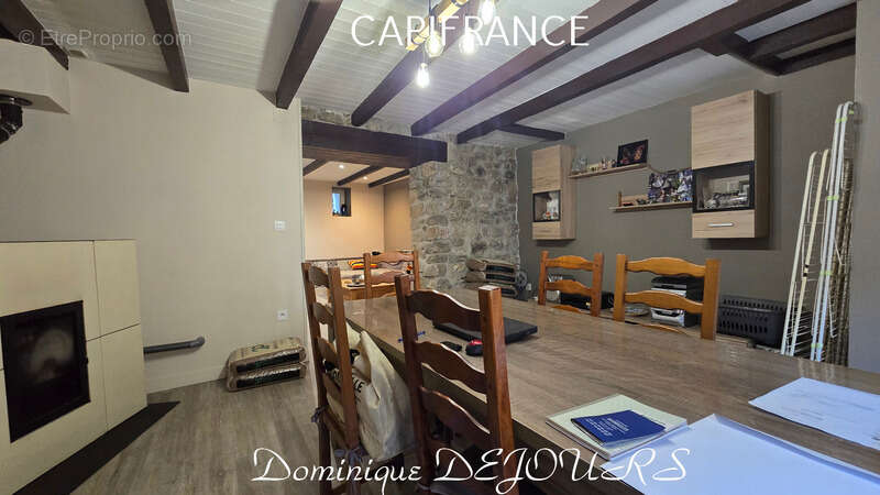 ARDECHE – Vallée de l’Eyrieux : Charmante maison au coeur du village de St Fortunat - Belle Rénovation - Prêt à Habiter! - photo 16