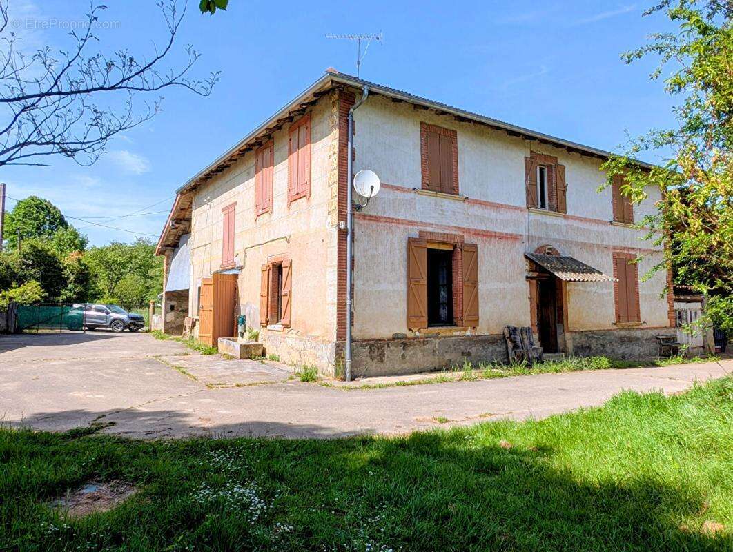 Maison à LE FOUSSERET