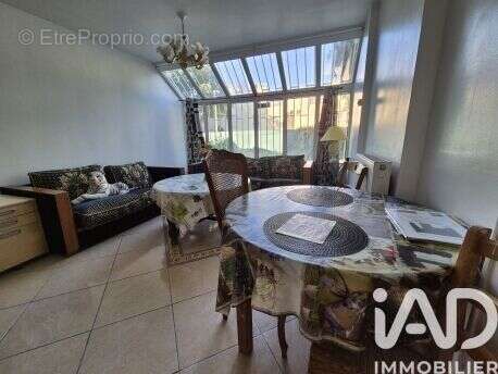 Photo 2 - Maison à VILLEPINTE