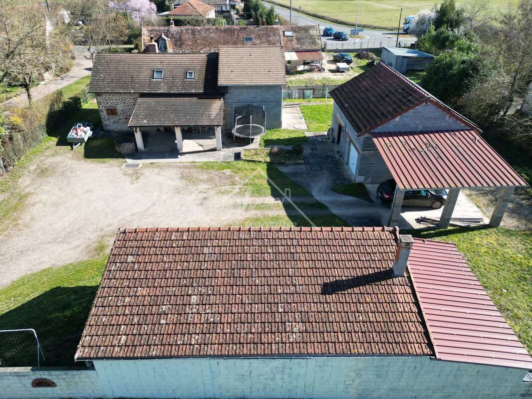Maison à COSNE-D'ALLIER