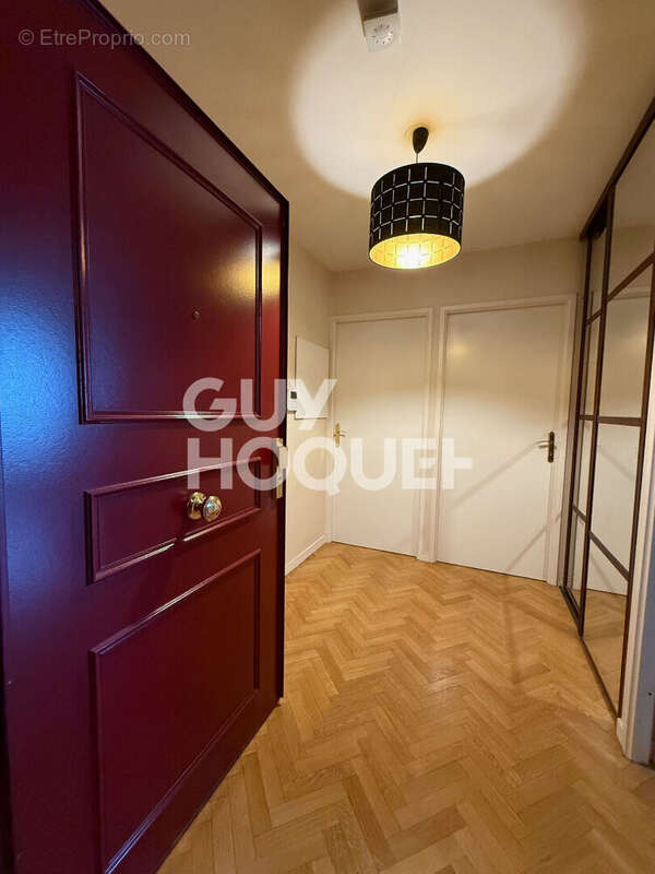 Appartement à ROSNY-SOUS-BOIS