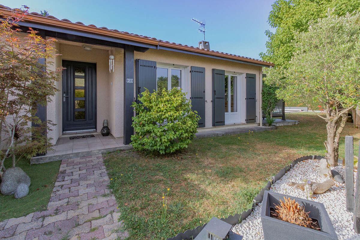 Maison familiale avec piscine au calme - photo 6